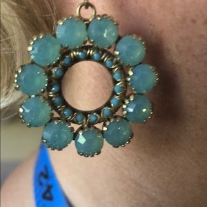 Turquoise crystal earrings!! Gold accent finish!